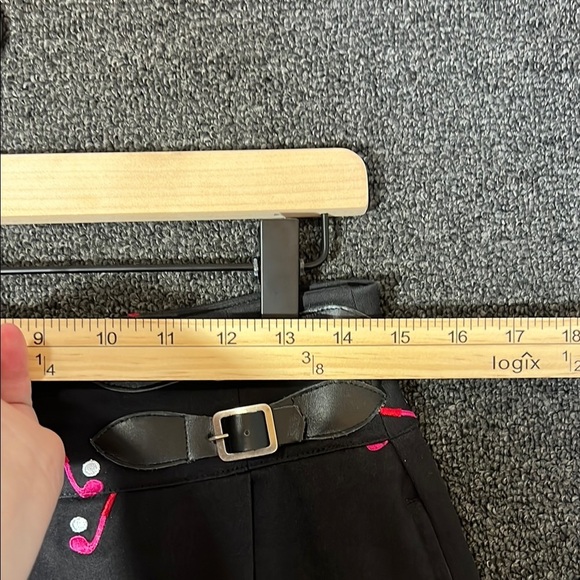 Lilly Pullitzer Black and Pink Golf Skort, Women’s 2 - Picture 7 of 12